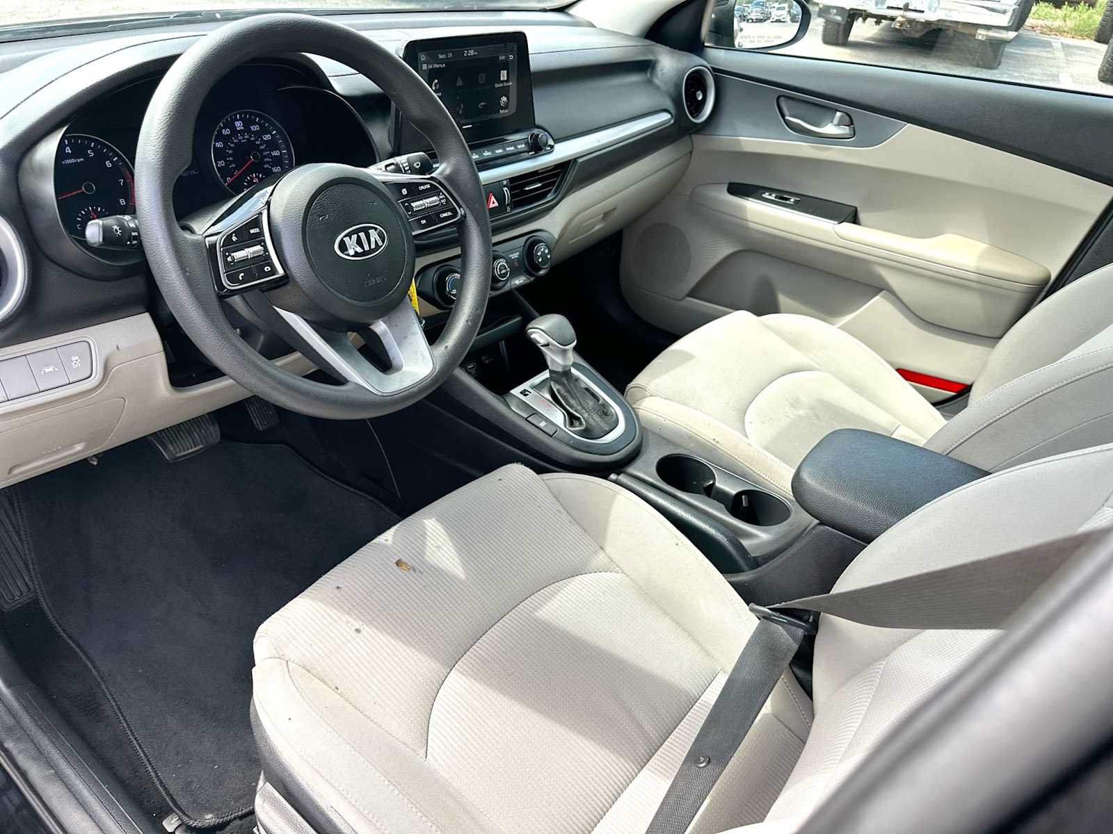 Used 2021 Kia Forte LXS FWD image 18