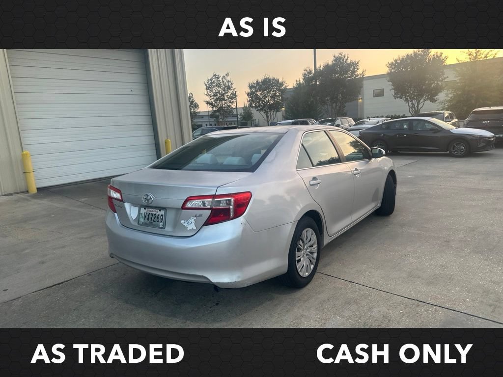 Used 2012 Toyota Camry LE FWD image 8