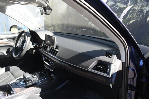 Used 2018 Audi Q5 2.0T Premium Plus AWD/4WD image 25