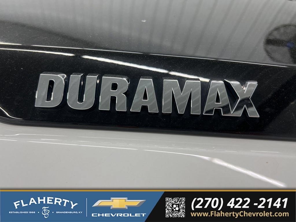 Used 2024 Chevrolet Silverado 1500 ZR2 w/ Technology Package AWD/4WD image 19
