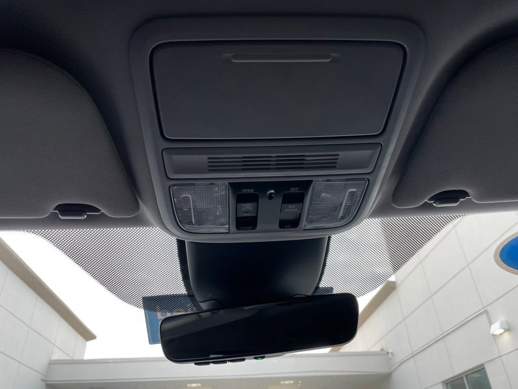 Used 2023 Honda Odyssey EX-L image 16