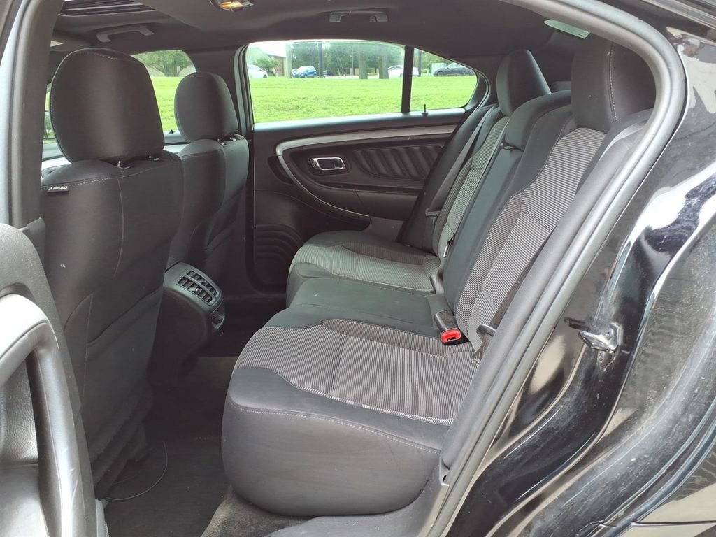 Used 2018 Ford Taurus SEL w/ Equipment Group 201A AWD/4WD image 25