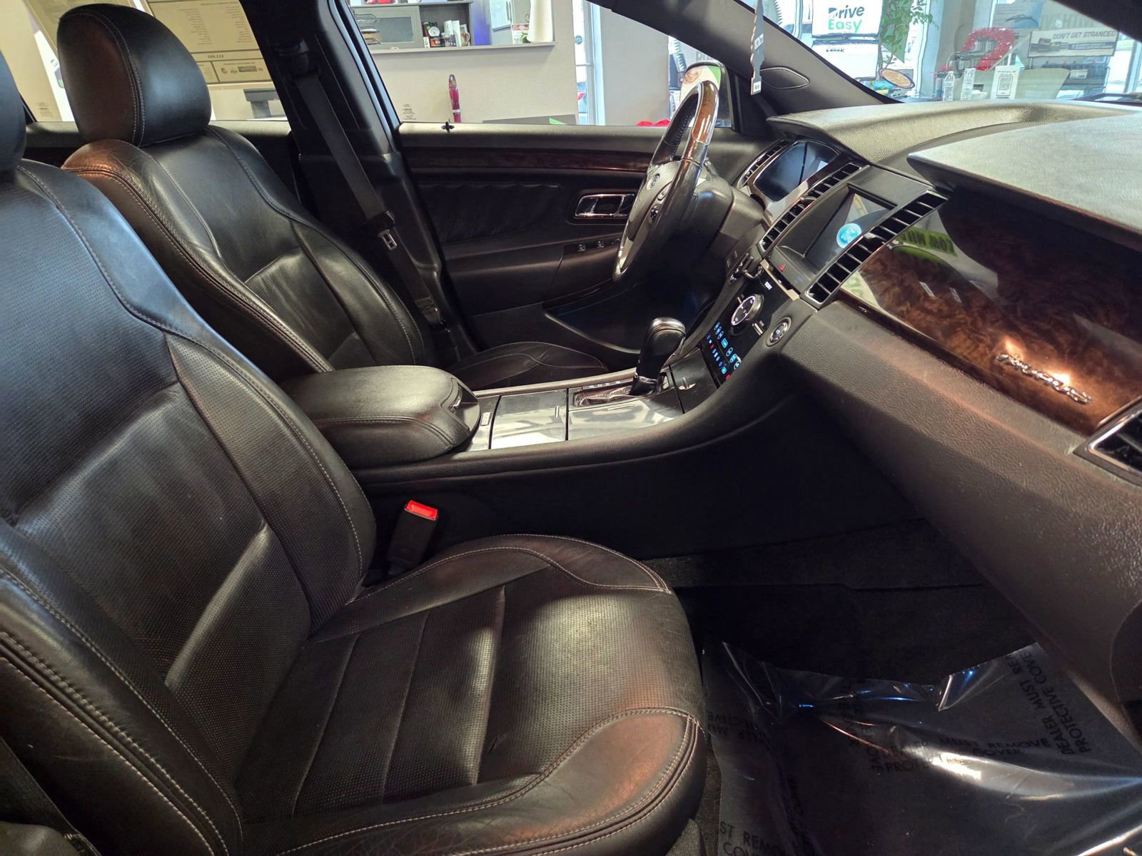 Used 2016 Ford Taurus Limited w/ Equipment Group 301A image 51