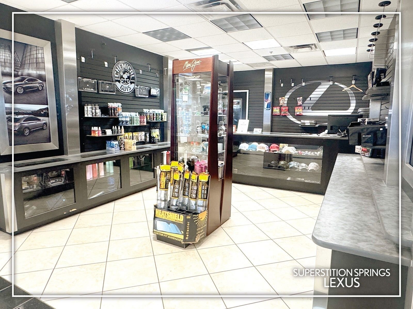 Used 2021 Lexus IS 300 300 w/ Comfort Package image 18