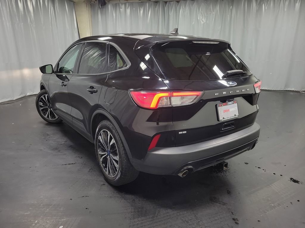 Used 2022 Ford Escape SE w/ SE Sport Appearance Package FWD image 6