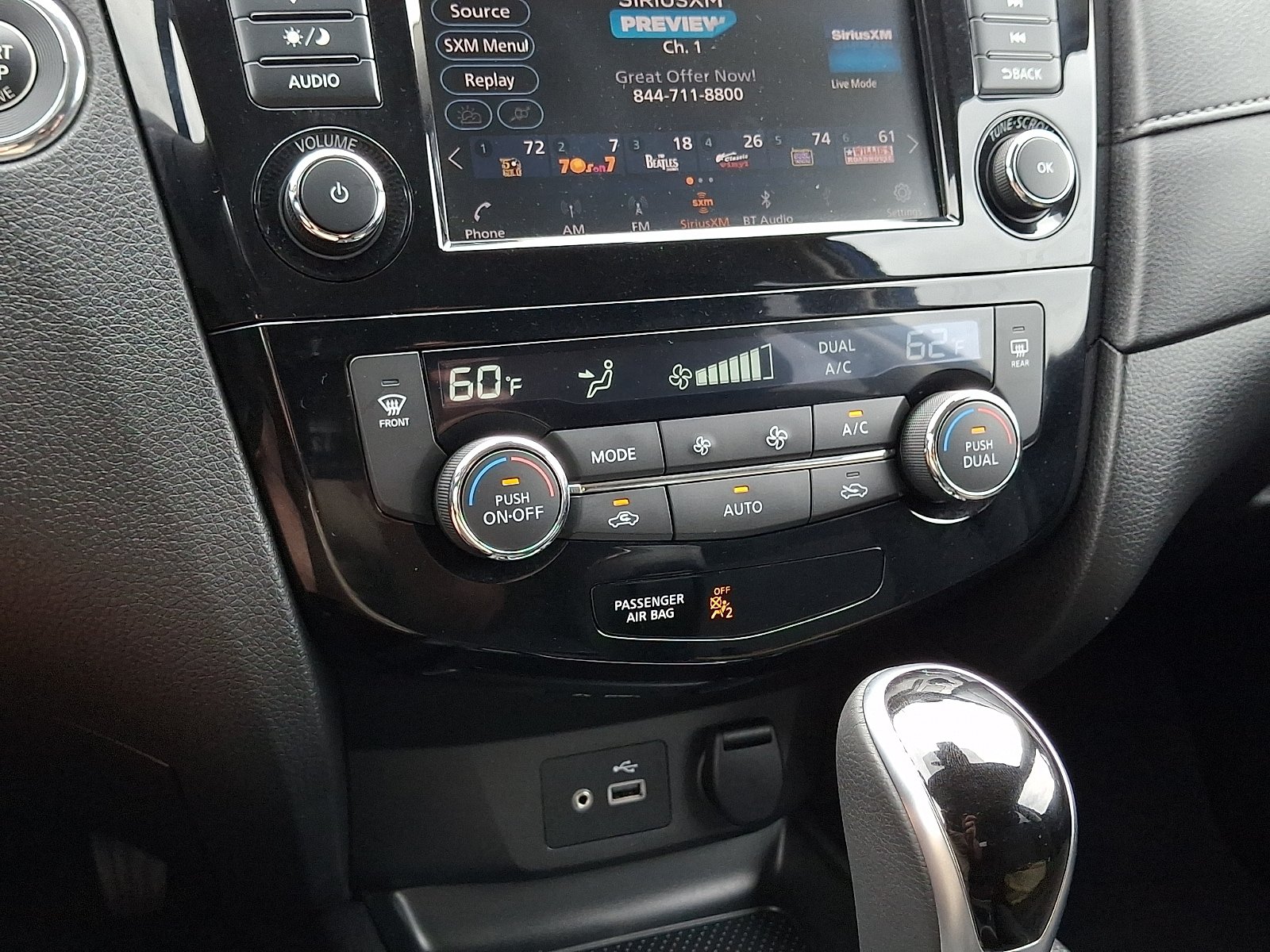 Used 2019 Nissan Rogue SV AWD/4WD image 16