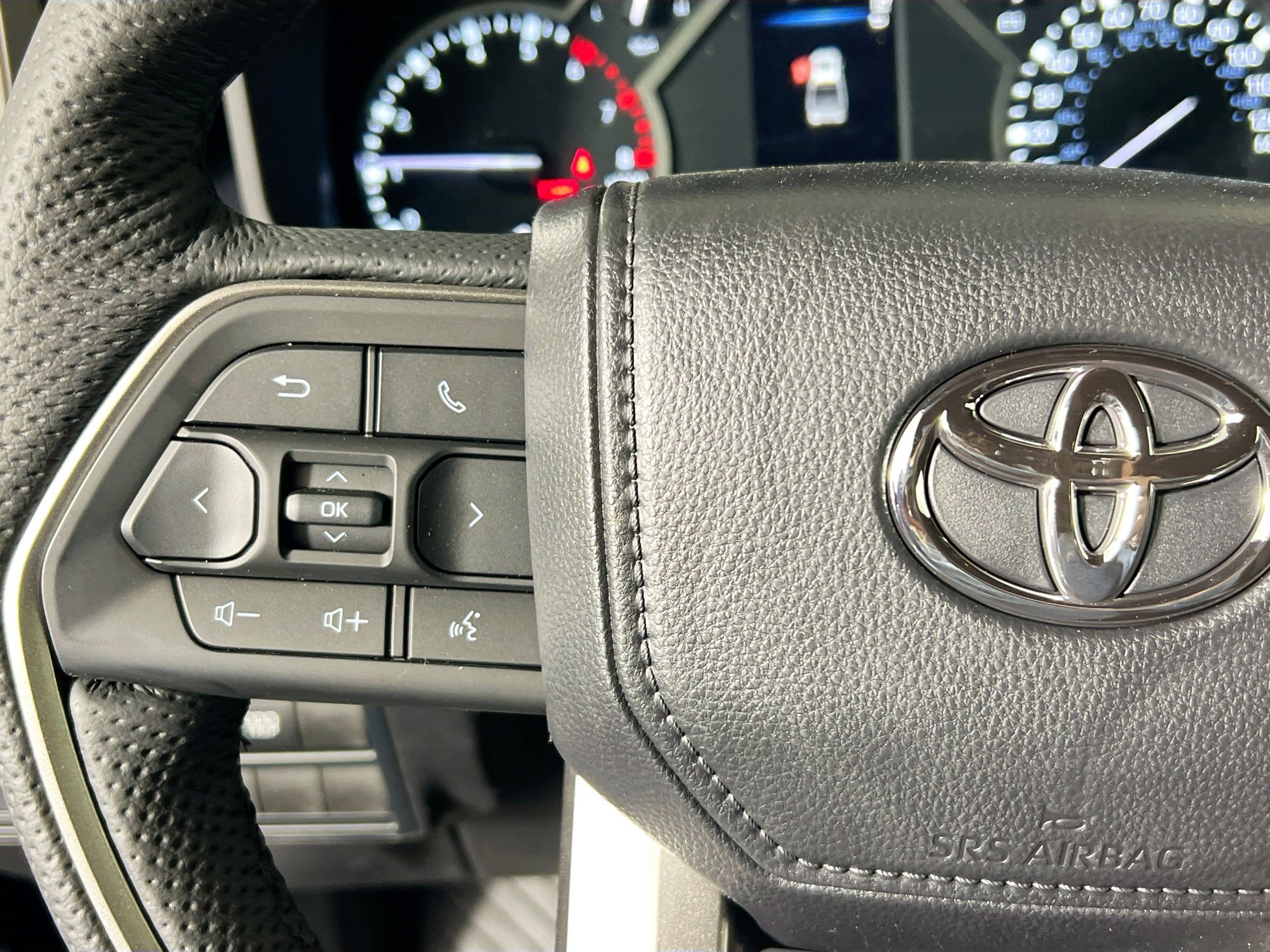 New 2026 Toyota Tundra SR5 image 18