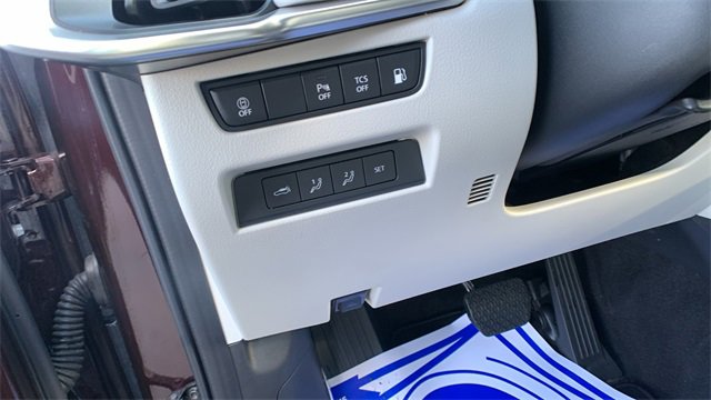 Used 2024 MAZDA CX-90 Plug-In Hybrid w/ Premium Plus image 11