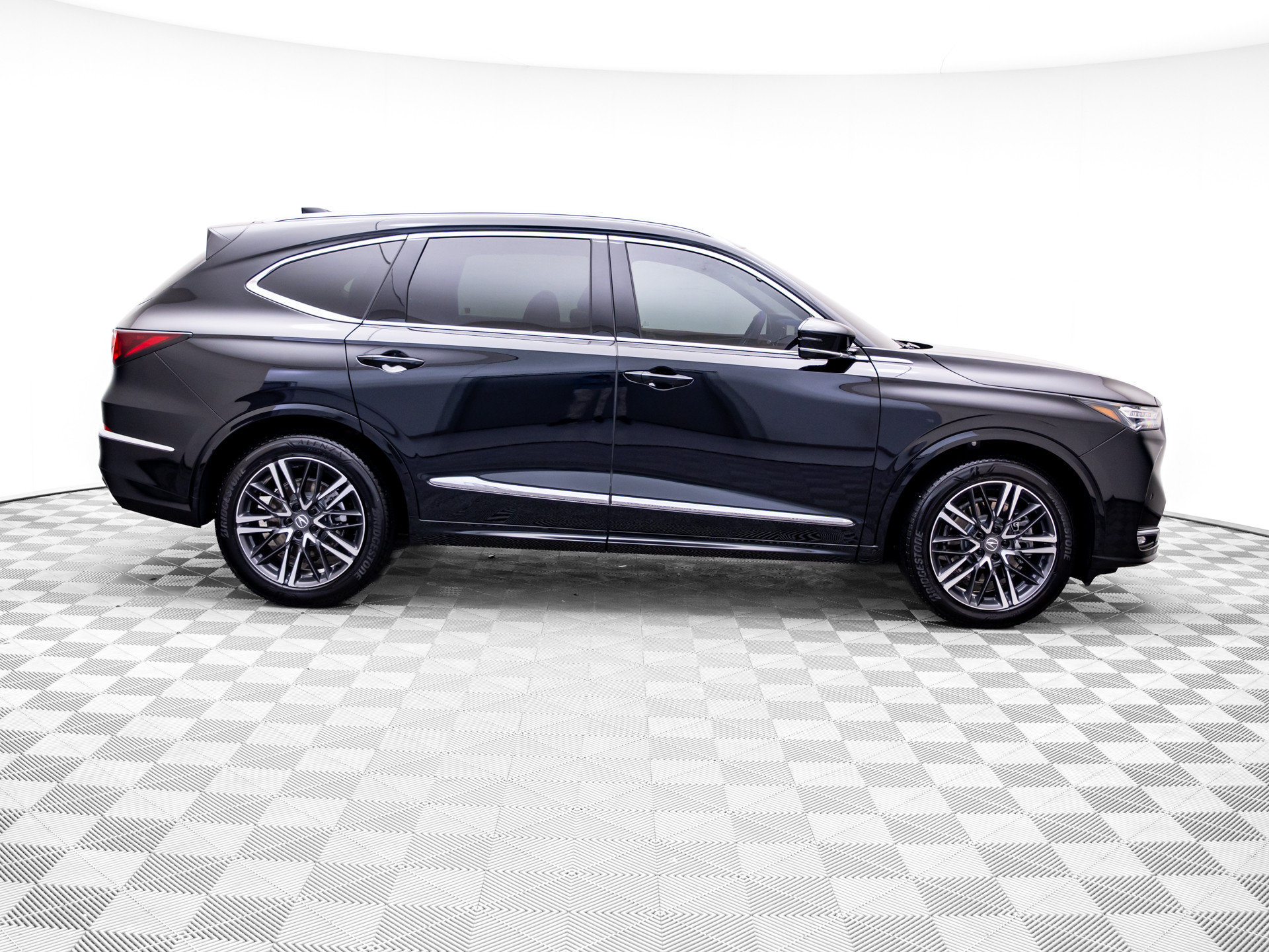 Used 2026 Acura MDX w/ Advance Package AWD/4WD image 7