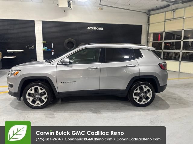 Used 2019 Jeep Compass Limited AWD/4WD image 5