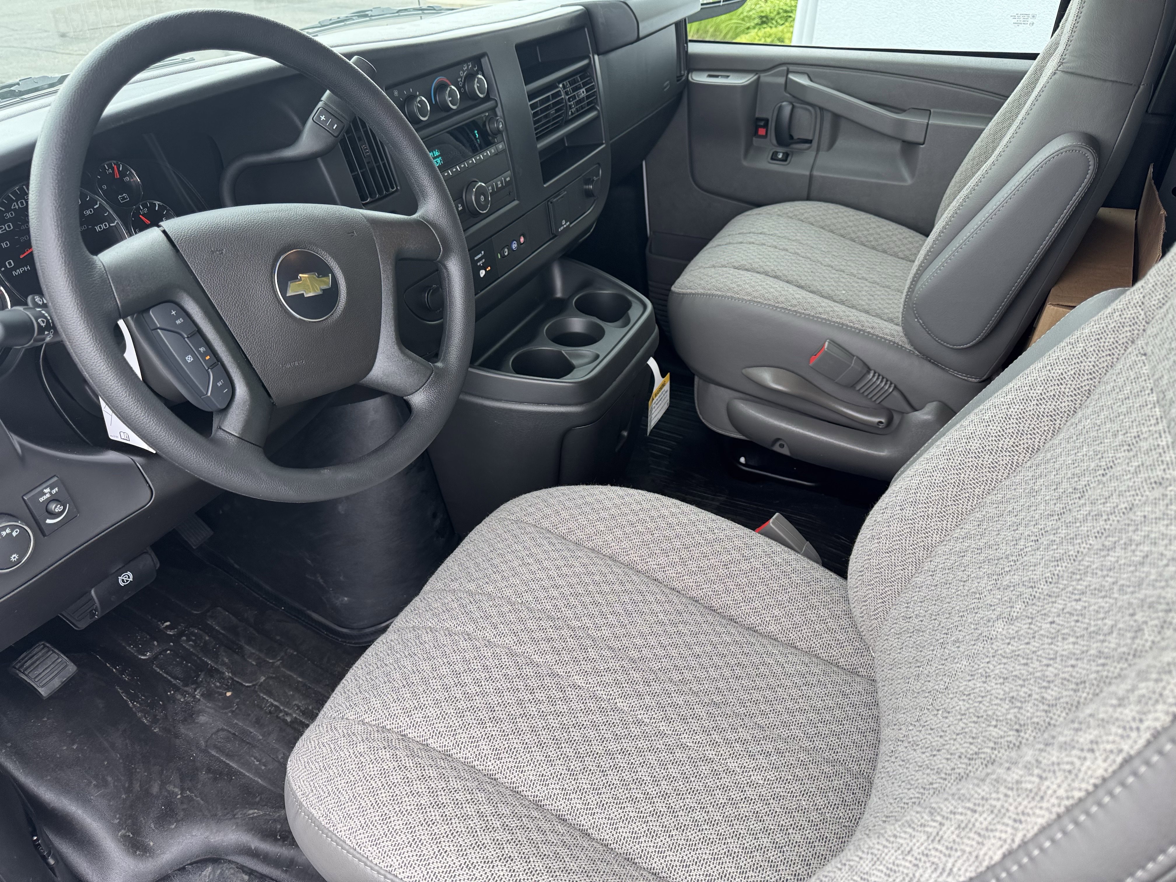 New 2026 Chevrolet Express 2500 w/ Driver Convenience Package image 9