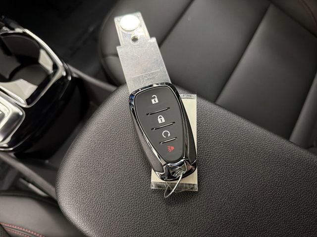 New 2026 Chevrolet Trax RS w/ Sunroof Package image 30