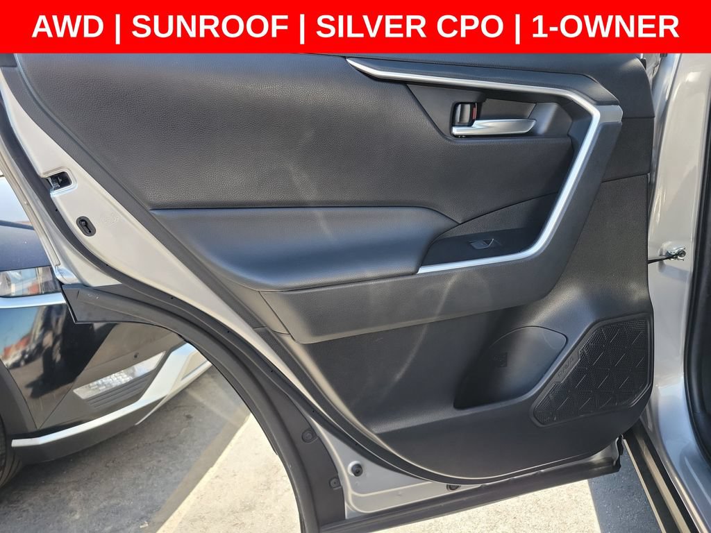 Used 2023 Toyota RAV4 SE AWD/4WD image 17