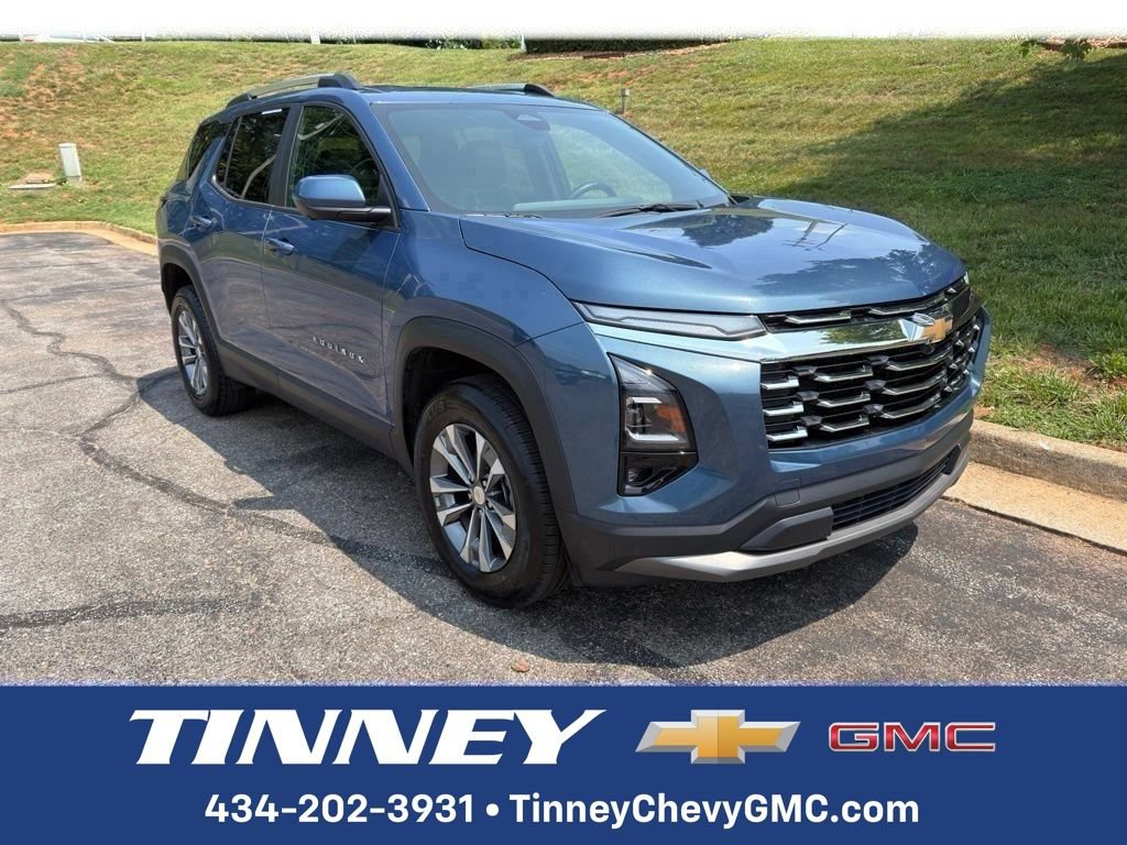 Used 2025 Chevrolet Equinox LT w/ Convenience Package II AWD/4WD image 1