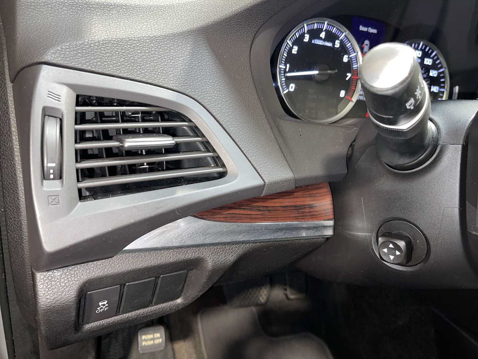 Used 2014 Acura MDX SH-AWD image 24