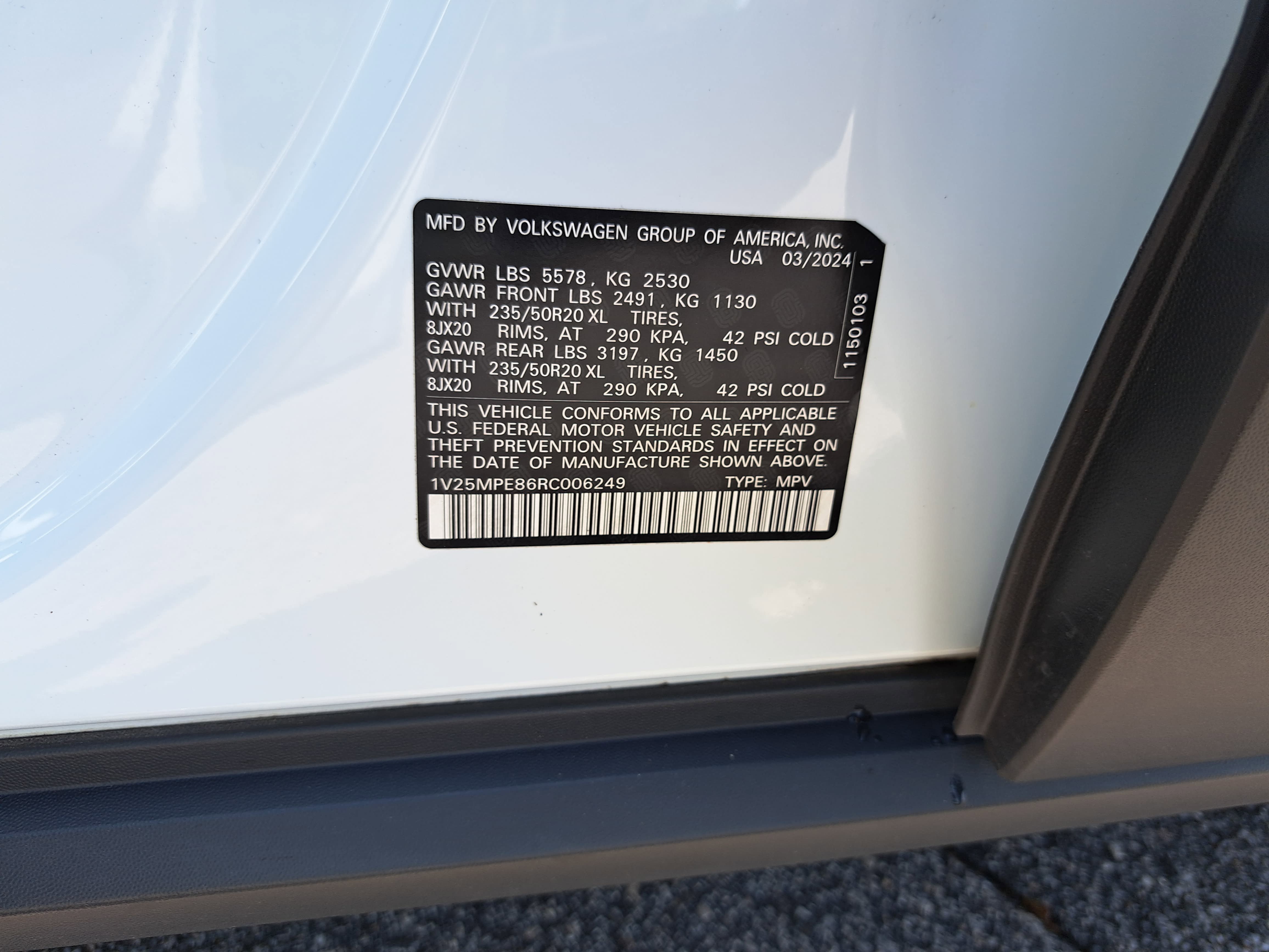 Used 2024 Volkswagen ID.4 S RWD image 33