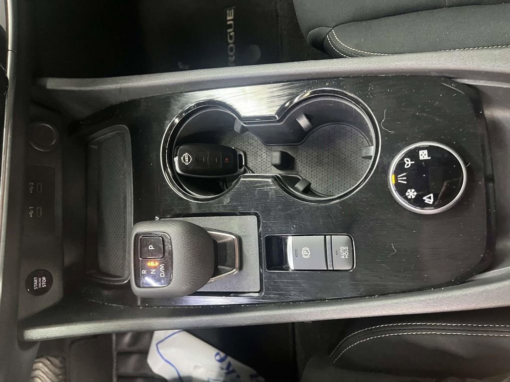 Used 2023 Nissan Rogue S AWD/4WD image 20