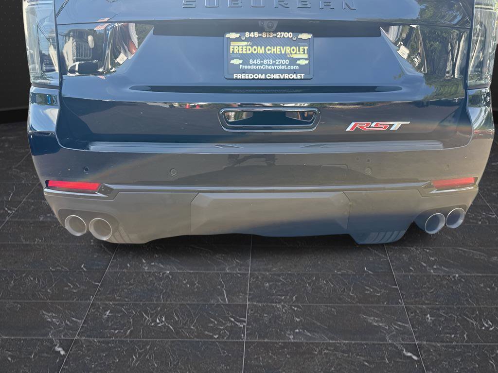 Used 2026 Chevrolet Suburban RST w/ Comfort Package image 32