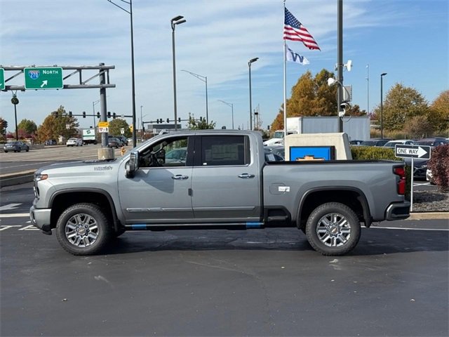 New 2026 Chevrolet Silverado 2500 High Country w/ Technology Package image 2