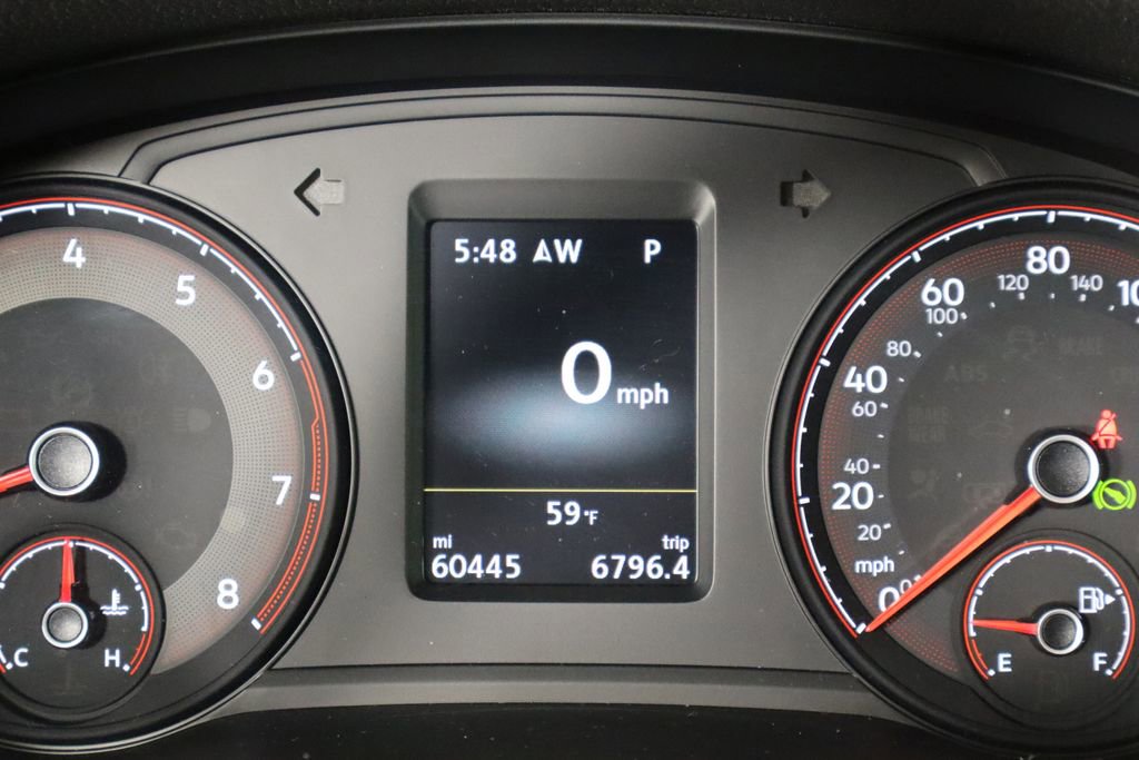 Used 2020 Volkswagen Passat 2.0T R-Line image 36