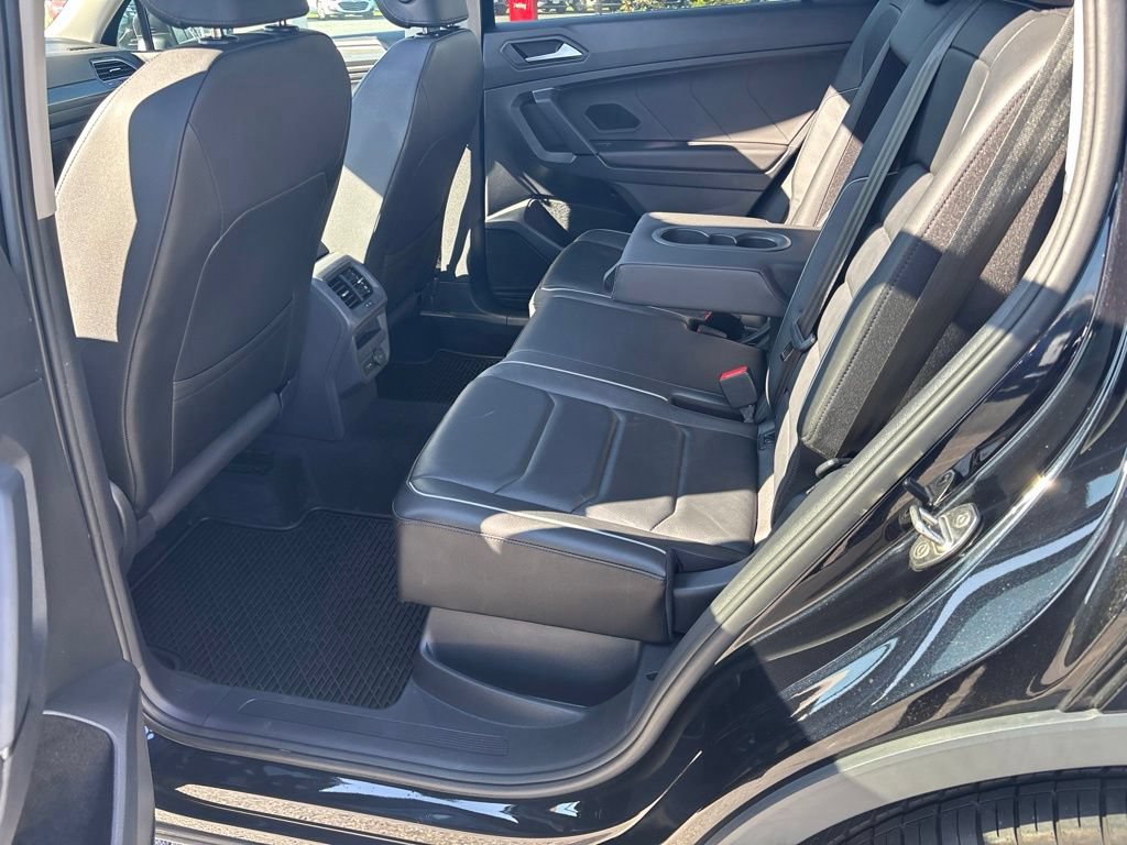 Used 2019 Volkswagen Tiguan SEL Premium AWD/4WD image 25