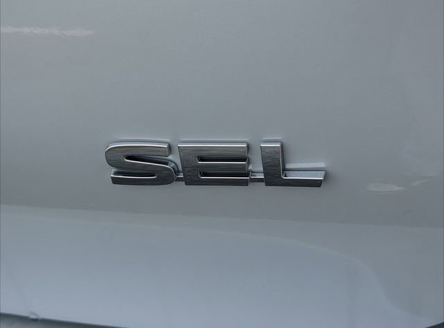 New 2026 Mitsubishi Outlander SEL FWD image 14