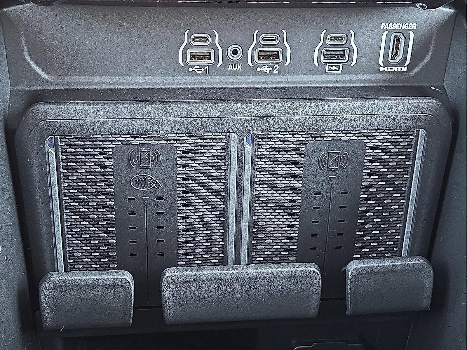 New 2026 RAM 1500 Laramie w/ Night Edition image 18