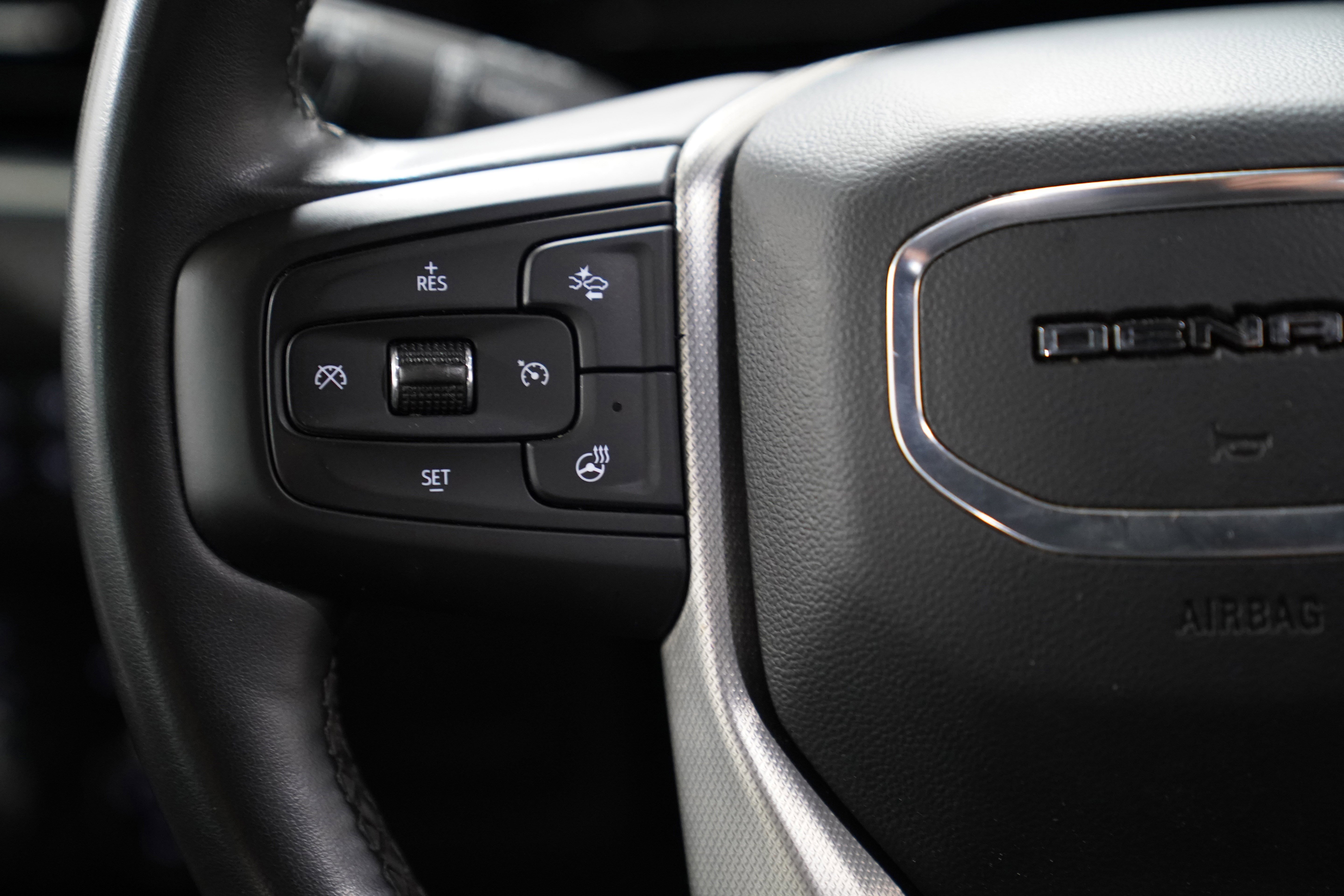 Used 2023 GMC Yukon Denali image 21