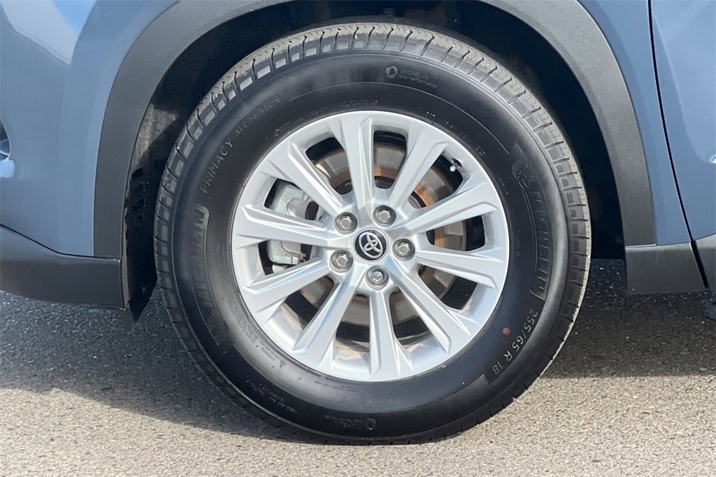 Certified 2025 Toyota Grand Highlander AWD image 27