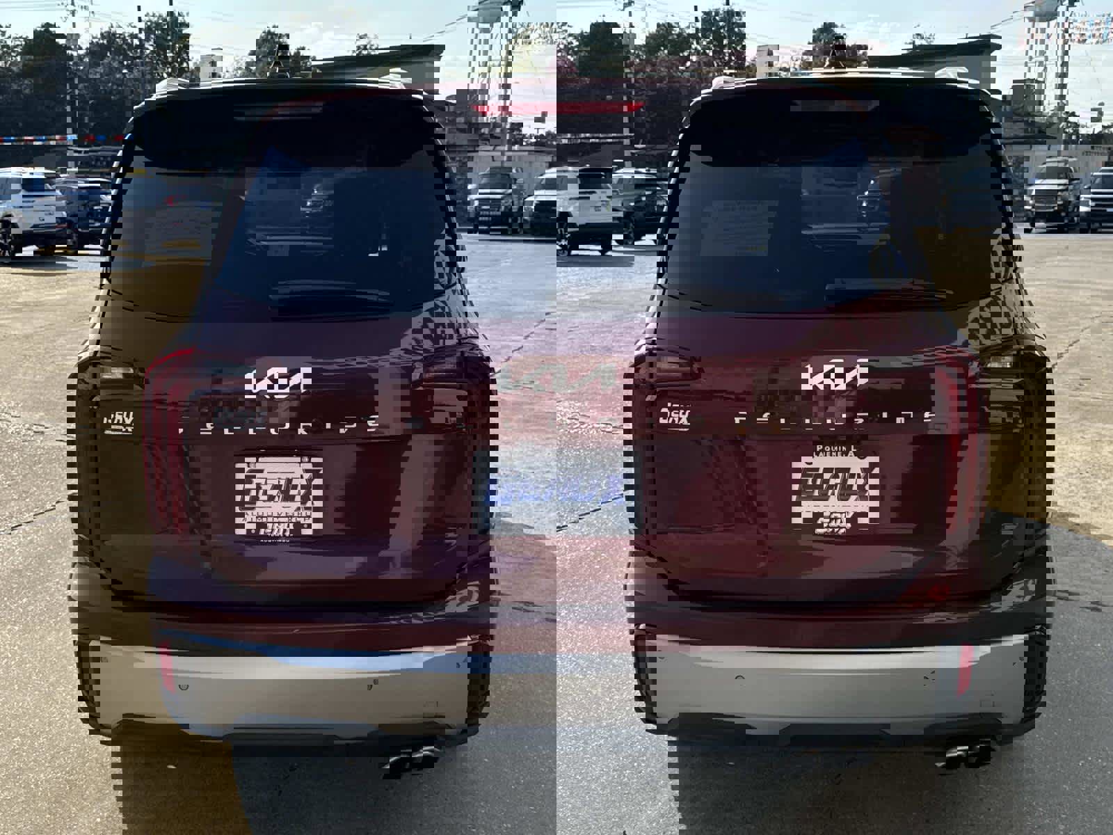 Used 2023 Kia Telluride S w/ S Sunroof Package image 10