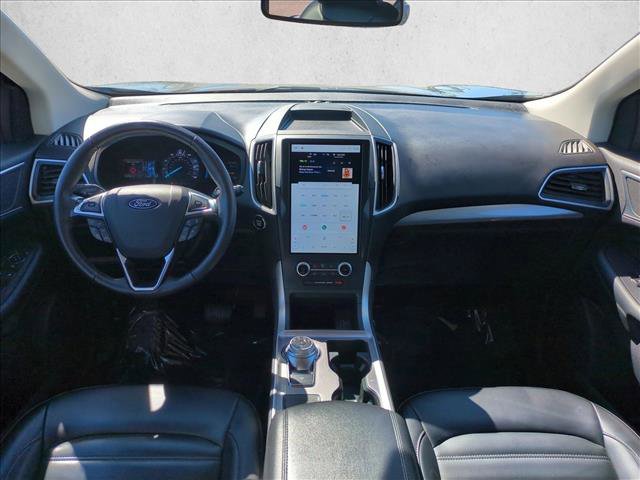 Used 2024 Ford Edge SEL image 16