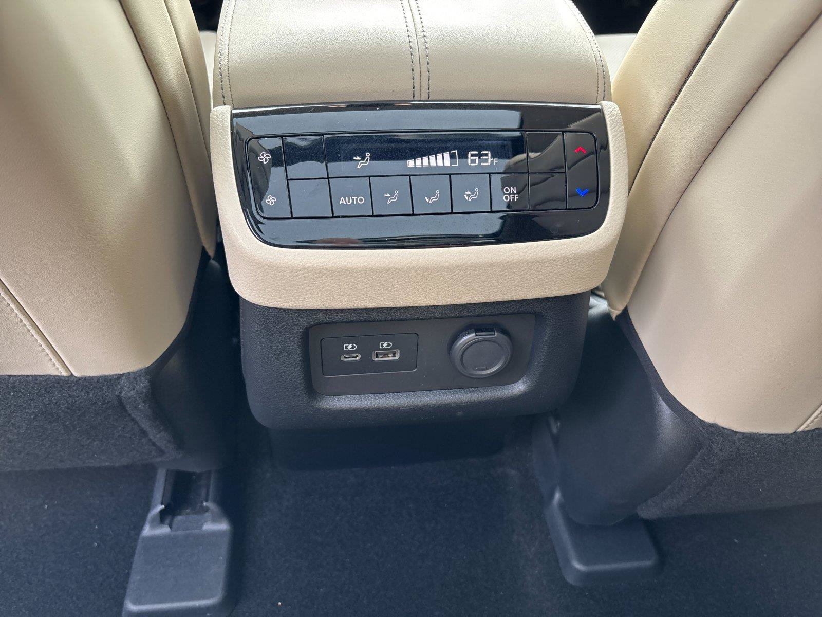 Used 2024 INFINITI QX60 Luxe FWD image 34