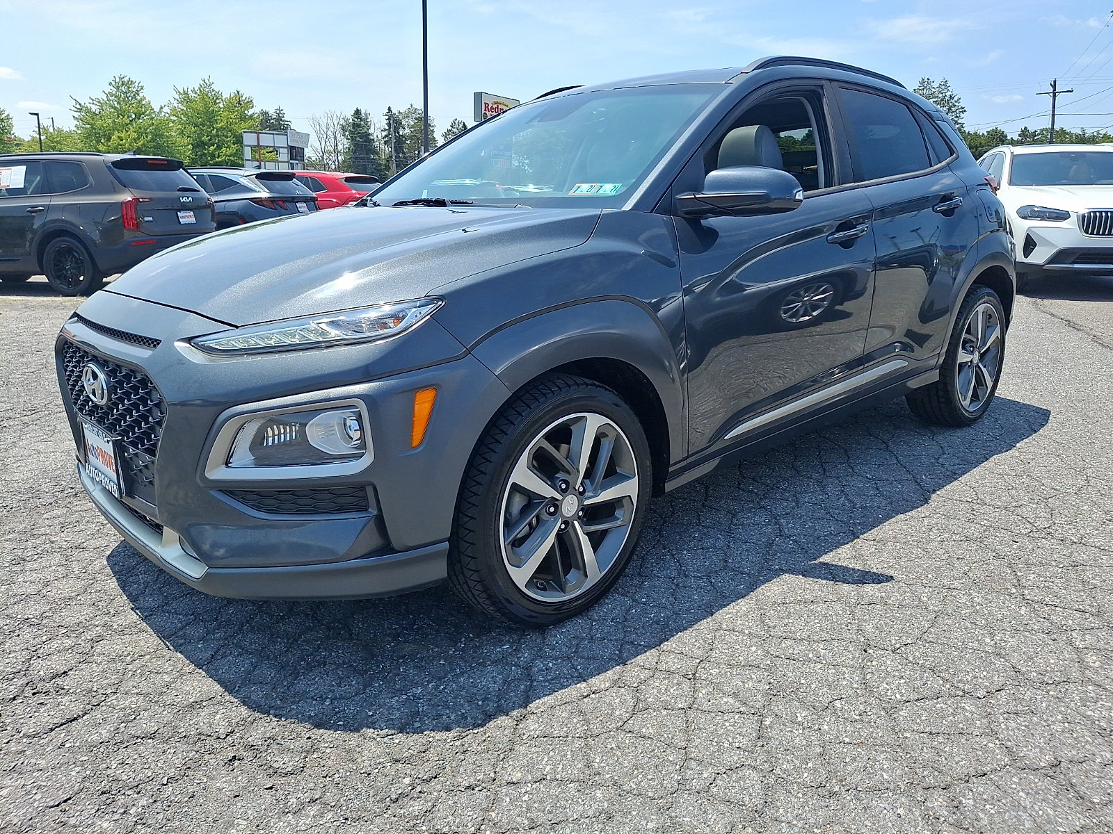 Used 2020 Hyundai Kona Limited AWD/4WD image 3