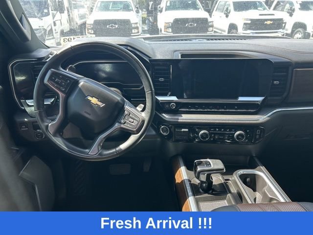 Used 2024 Chevrolet Silverado 1500 High Country image 14