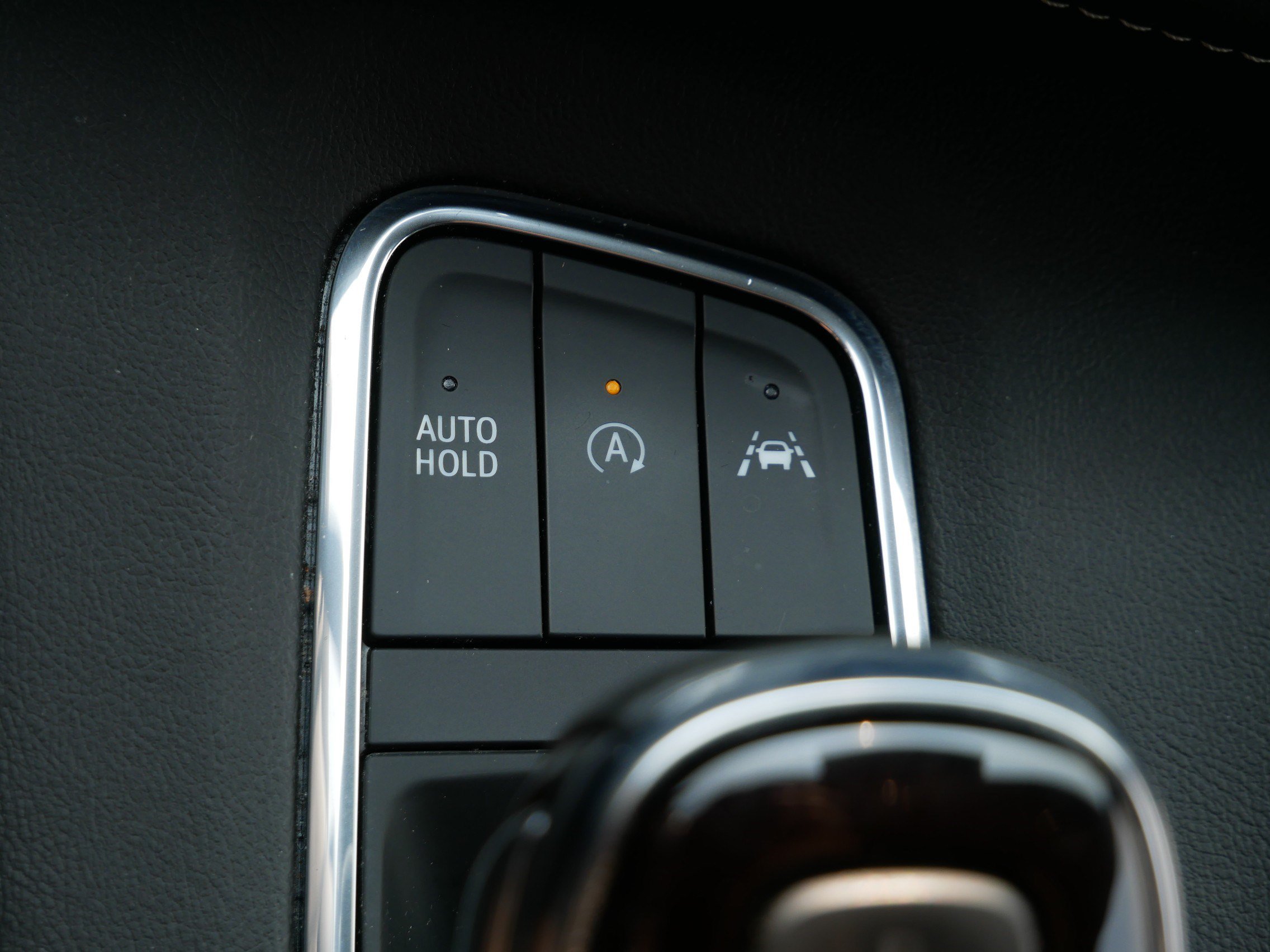 Used 2023 Cadillac Escalade ESV Premium Luxury w/ LPO, Radiant Package AWD/4WD image 32