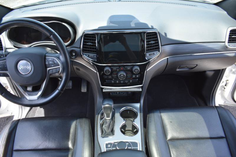 Used 2020 Jeep Grand Cherokee Limited w/ Luxury Group II AWD/4WD image 39