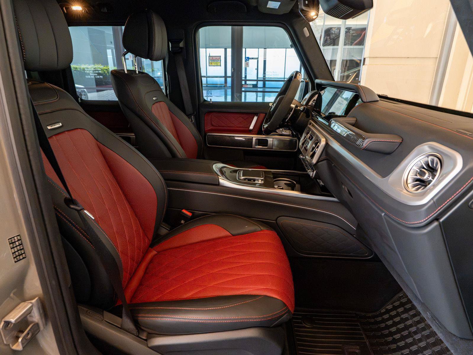 Used 2025 Mercedes-Benz G 63 AMG 4MATIC image 21