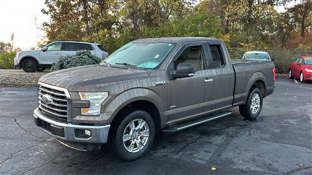Used 2016 Ford F150 XLT w/ Equipment Group 302A Luxury image 2