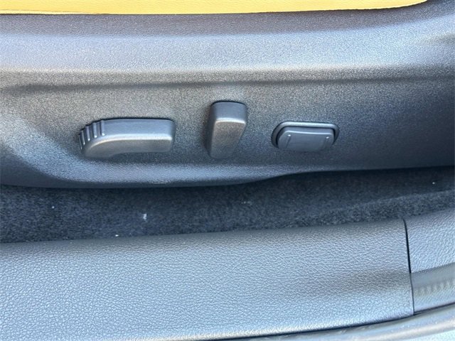 New 2025 Nissan Sentra SV w/ SV Premium Package image 24