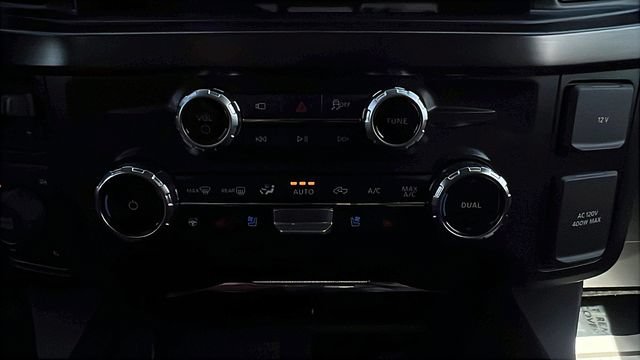 New 2026 Ford F350 Lariat w/ Black Appearance Package AWD/4WD image 30