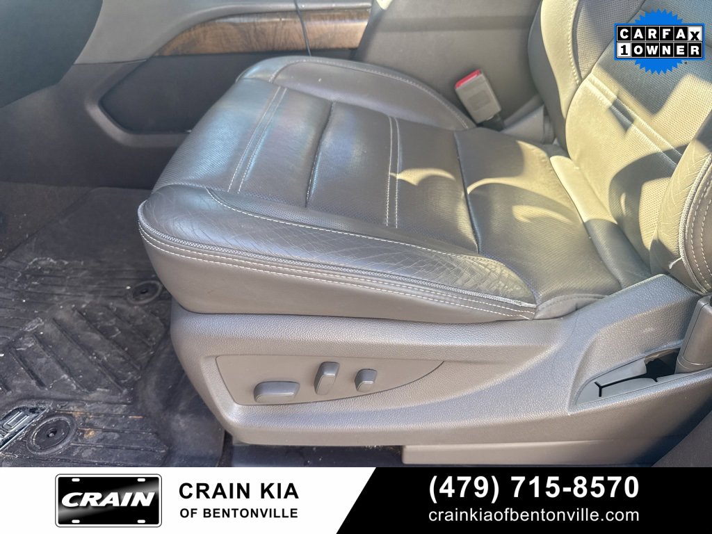 Used 2019 GMC Yukon Denali w/ Denali Ultimate Package image 13