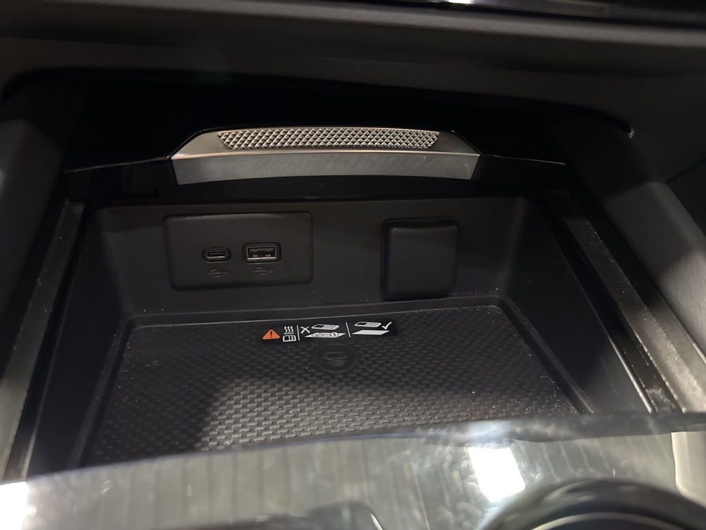 Used 2025 Buick Envision Preferred image 30