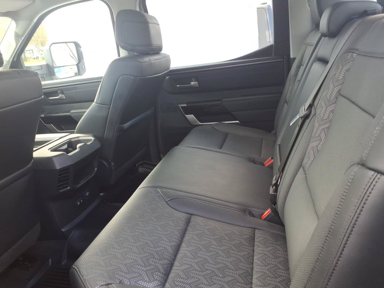 Used 2023 Toyota Tundra Limited w/ Power Package AWD/4WD image 8