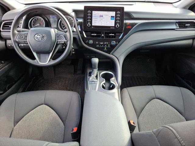 Used 2024 Toyota Camry LE image 10
