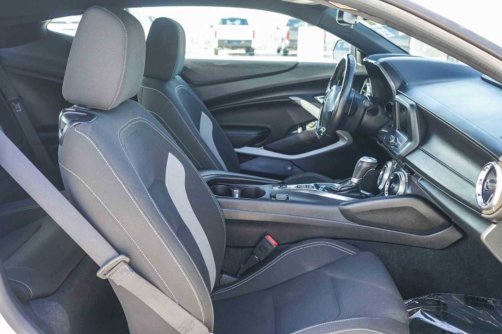 Used 2019 Chevrolet Camaro LT RWD image 14