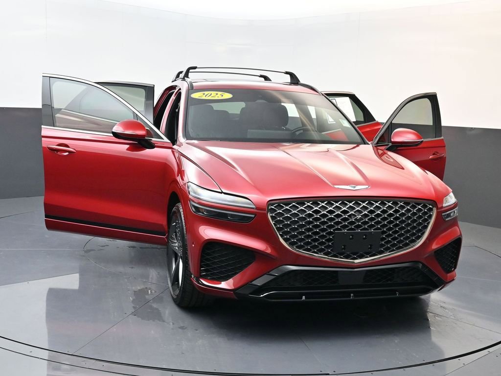 Used 2025 Genesis GV70 3.5T Sport w/ Sport Advanced Package AWD/4WD image 24