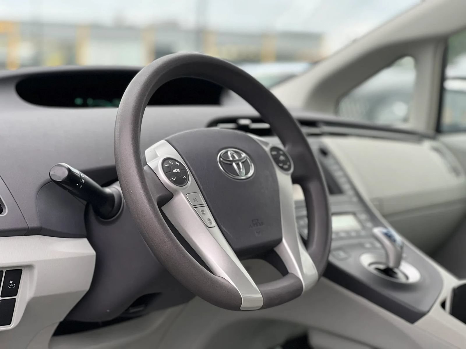 Used 2010 Toyota Prius FWD image 5