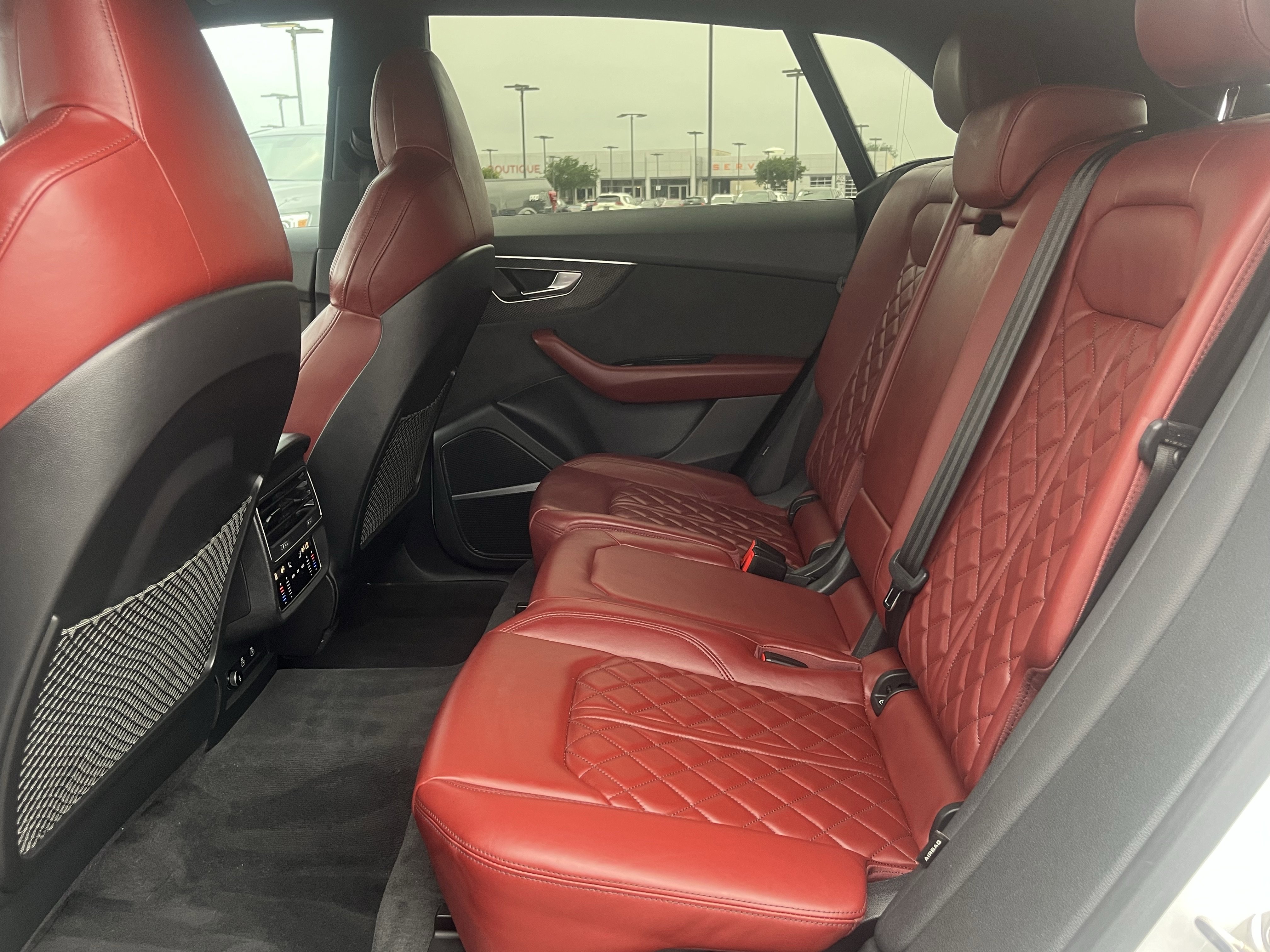 Used 2022 Audi SQ8 Premium Plus AWD/4WD image 31