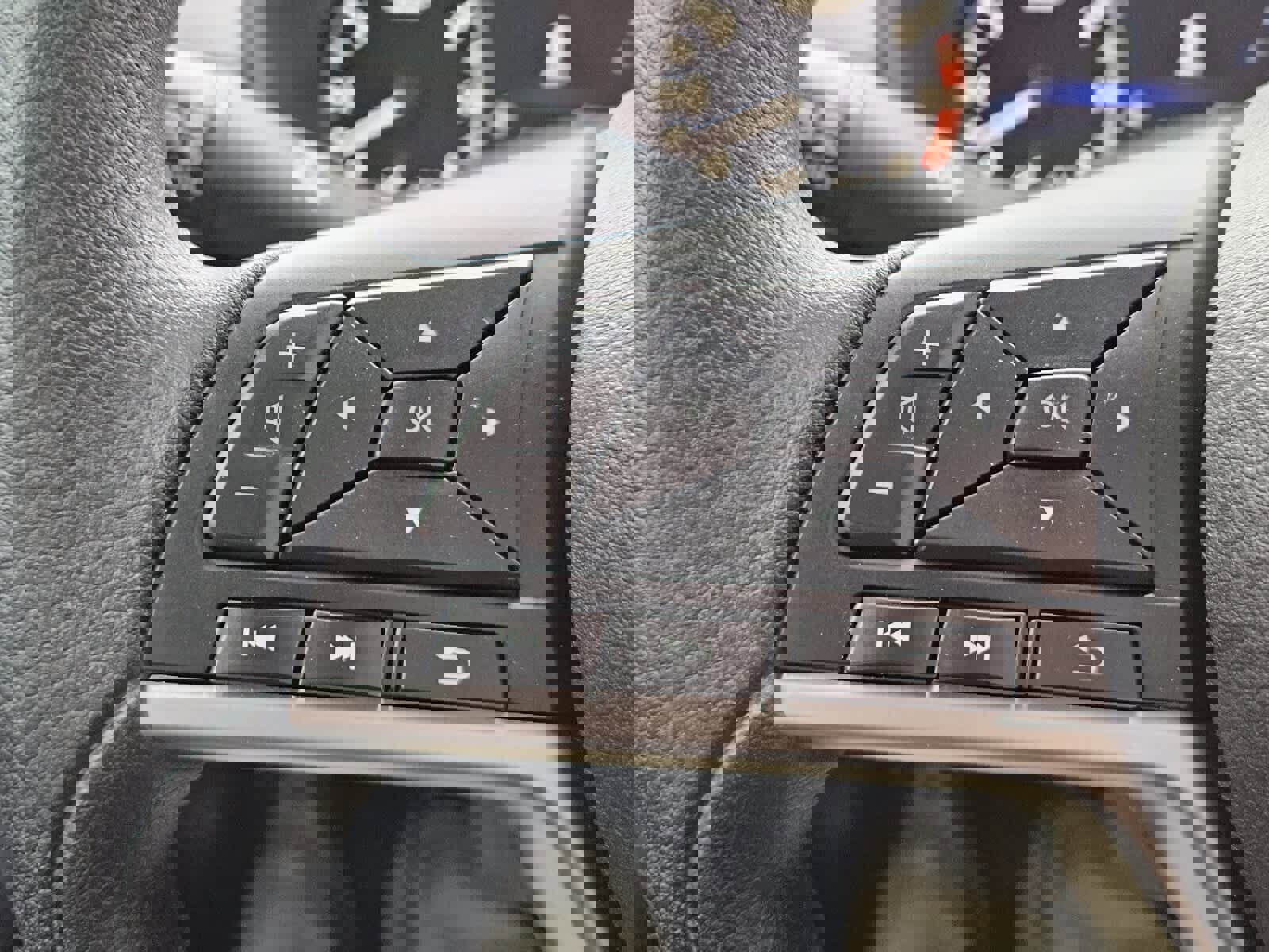 Used 2024 Nissan Altima 2.5 SV image 12