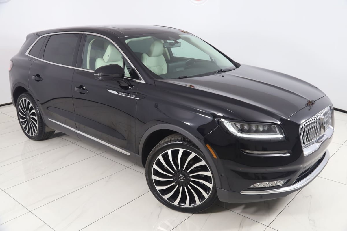 Used 2023 Lincoln Nautilus Black Label AWD/4WD image 20
